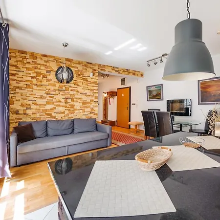 Maria Ludwika, Sun&snow * Sopot